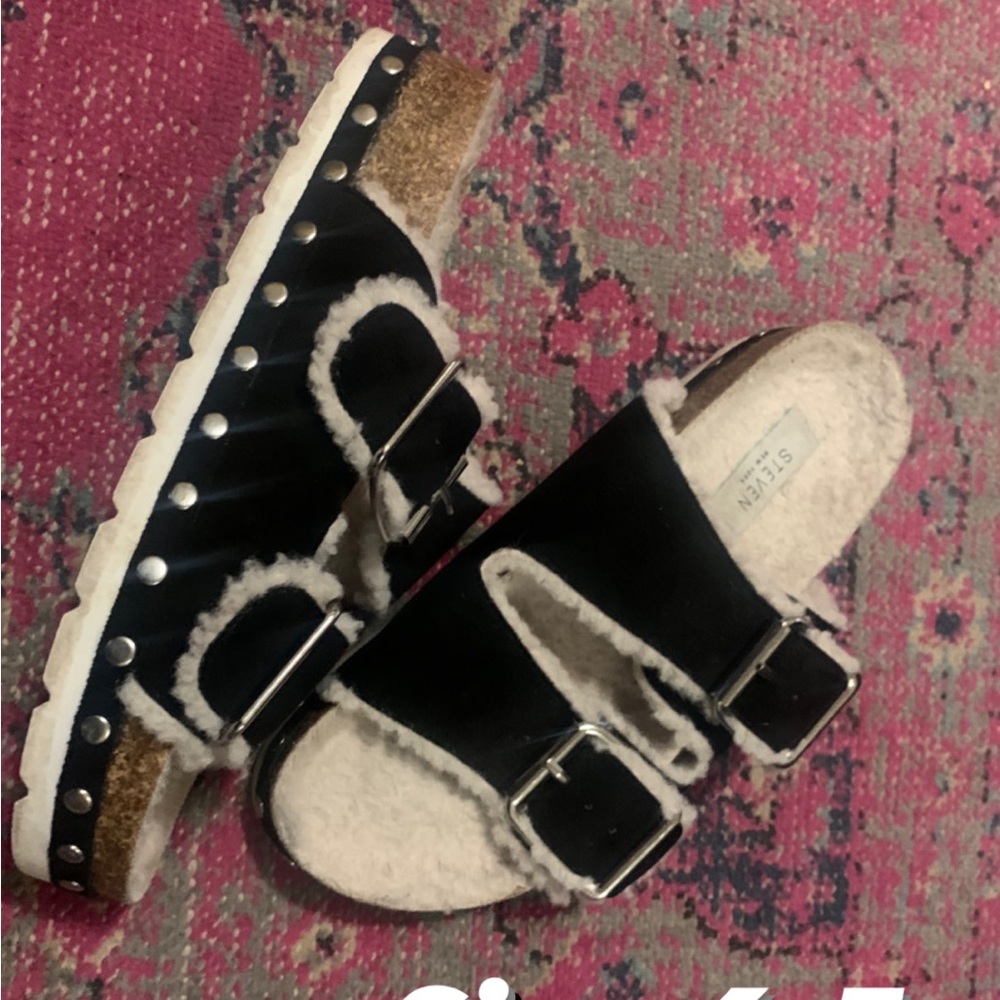 Steven sandals